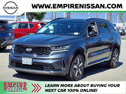 Used 2021 Kia Sorento S w/ Panoramic Sunroof Package