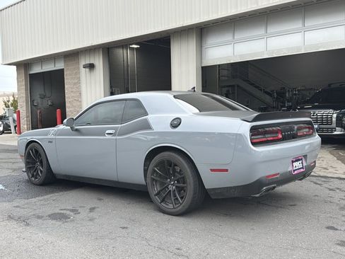 Used 2022 Dodge Challenger R/T Scat Pack w/ T/A Package RWD image 7