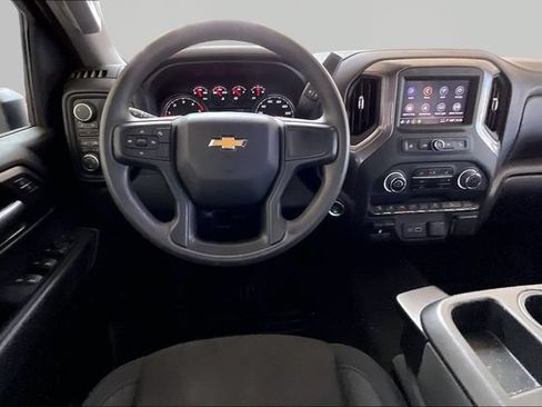 Used 2025 Chevrolet Silverado 2500 Custom w/ Custom Value Package AWD/4WD image 8