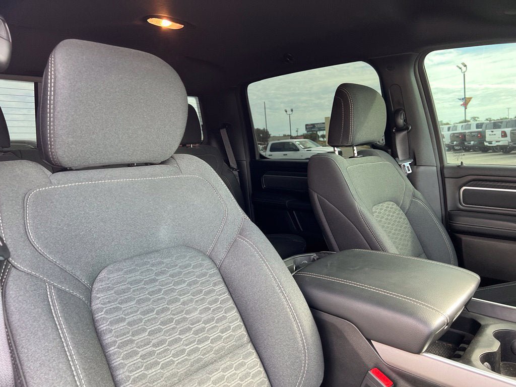 Used 2025 RAM 1500 Lone Star RWD image 28