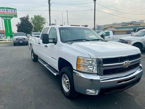 Used 2008 Chevrolet Silverado 2500 LT w/ 1LT Convenience Package AWD/4WD image 7