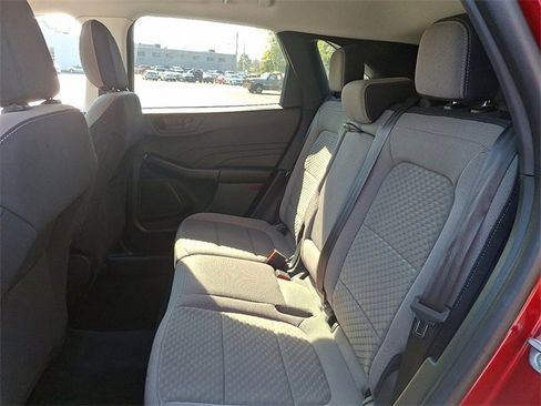 Used 2022 Ford Escape SE w/ SE Sport Appearance Package image 14