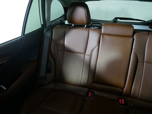 Used 2023 Subaru Outback Touring image 12