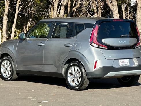 Certified 2023 Kia Soul LX w/ Option Group 015 image 6