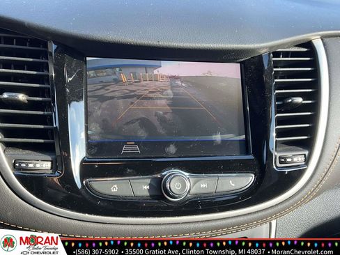 Certified 2022 Chevrolet Trax LT w/ Driver Confidence Package image 21