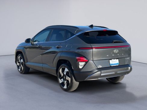 Certified 2024 Hyundai Kona Limited AWD/4WD image 3