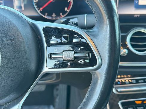 Used 2019 Mercedes-Benz E 300 image 36