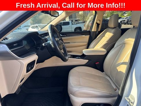 Used 2021 Jeep Grand Cherokee L Limited w/ Trailer Tow Package AWD/4WD image 11