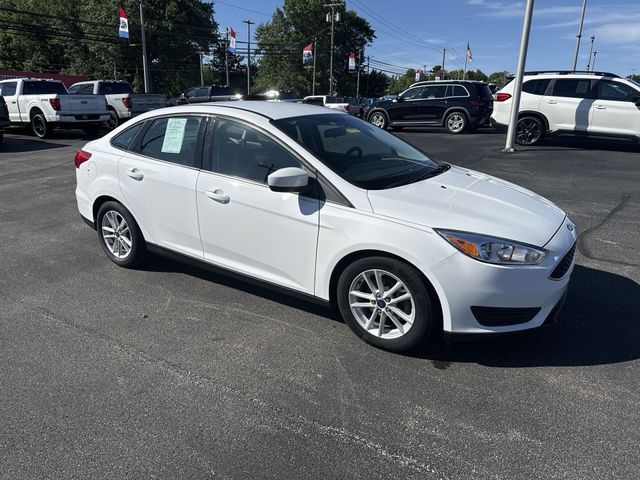 Used 2018 Ford Focus SE FWD image 11