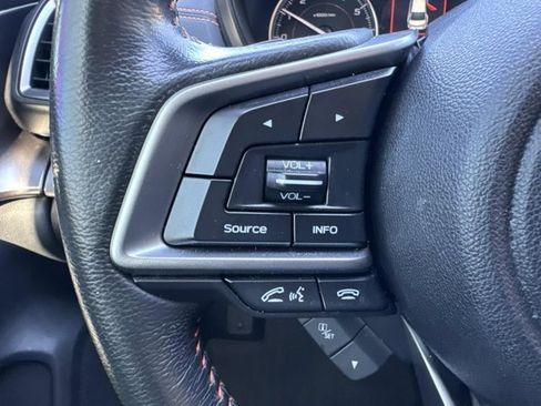 Used 2019 Subaru Crosstrek 2.0i Limited w/ Moonroof Package w/Navigation image 25