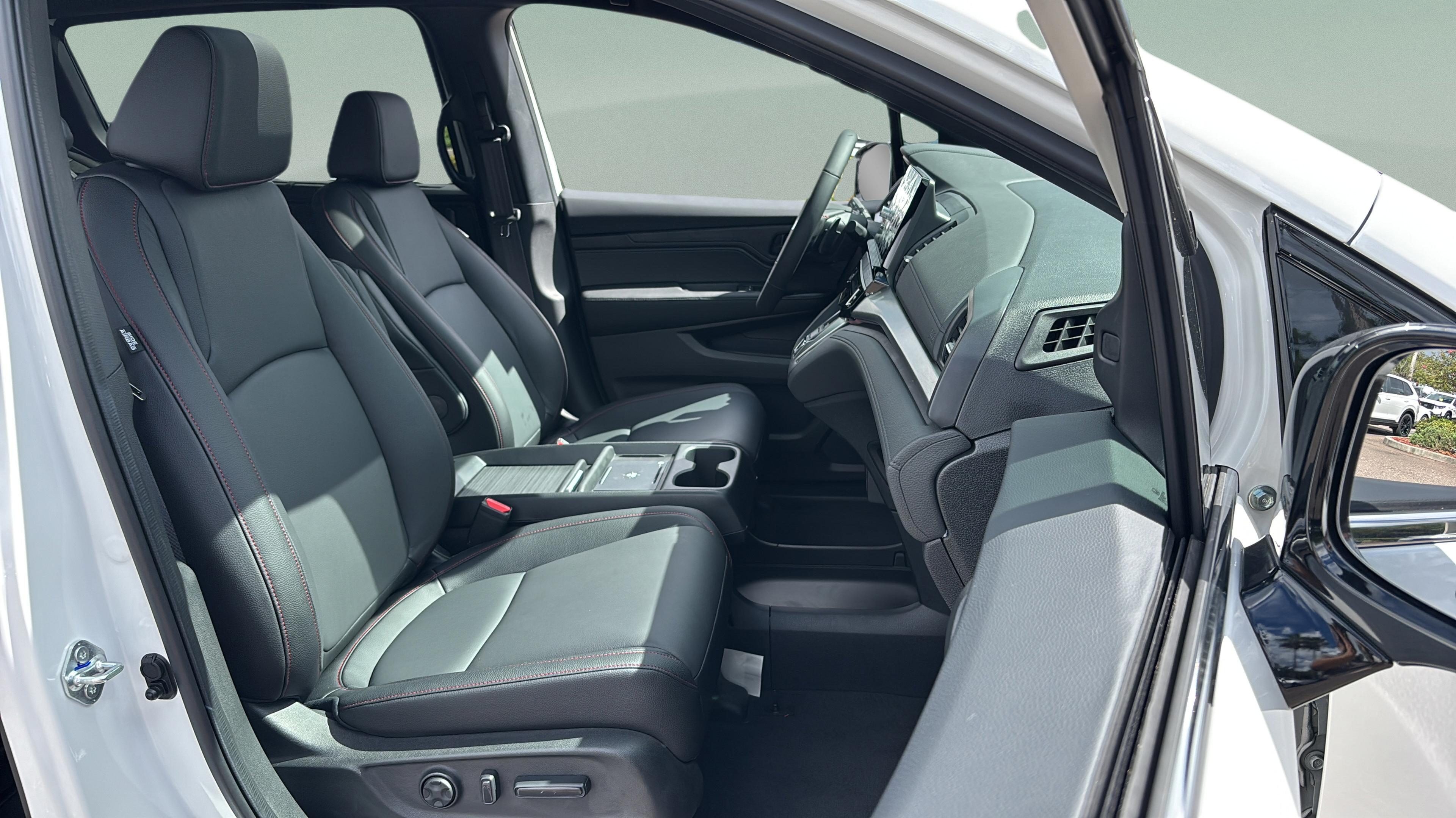 New 2026 Honda Odyssey Sport-L image 16