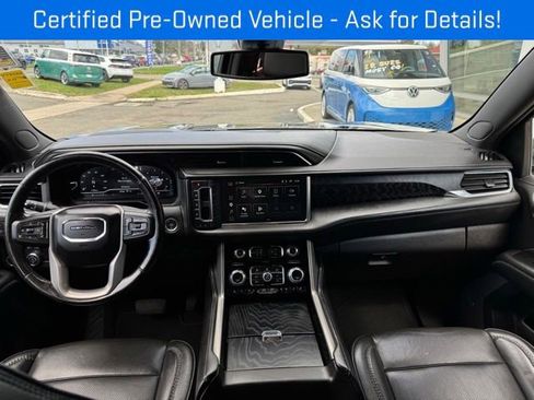 Used 2022 GMC Yukon Denali AWD/4WD image 9