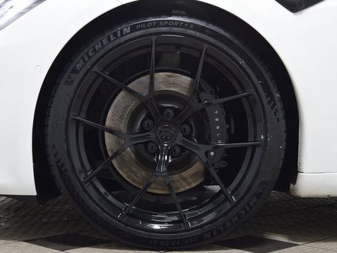 Used 2021 Tesla Model S Plaid image 27