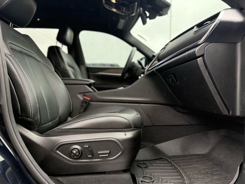 Used 2023 Jeep Grand Cherokee L Overland image 18