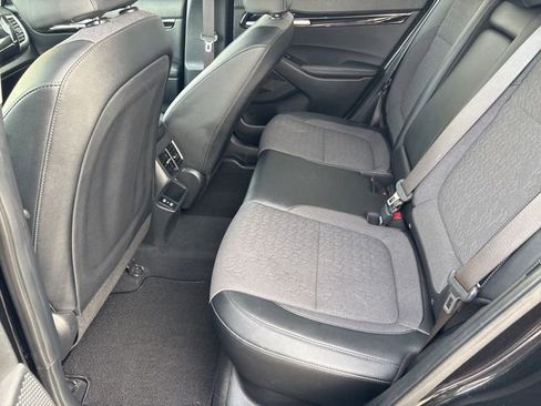 Used 2024 Kia Seltos S image 30