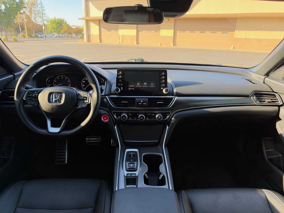 Used 2019 Honda Accord Sport image 16