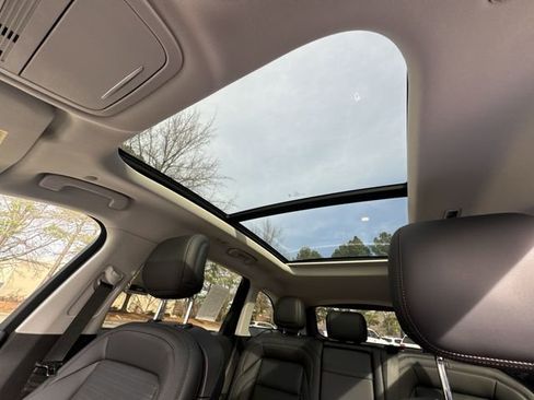 New 2026 Lincoln Nautilus Reserve image 22