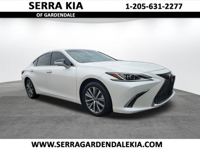 Used 2019 Lexus ES 350 w/ Accessory Package 2