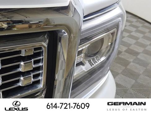 Used 2018 GMC Sierra 1500 Denali AWD/4WD image 16