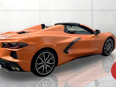 Used 2024 Chevrolet Corvette Stingray Preferred Conv w/ 2LT RWD image 9