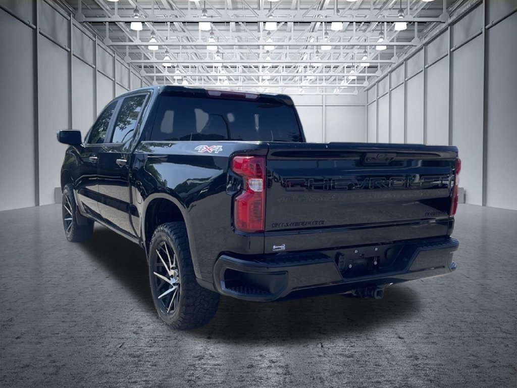 Used 2023 Chevrolet Silverado 1500 Custom AWD/4WD image 3