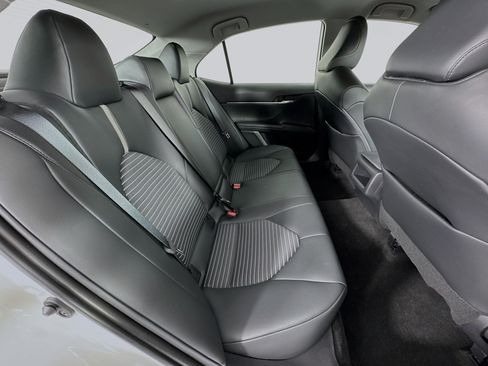 Used 2023 Toyota Camry SE AWD/4WD image 25