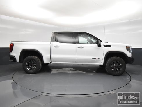 Used 2024 GMC Sierra 1500 AT4X AWD/4WD image 52