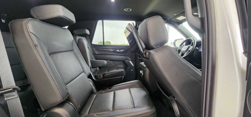 Used 2024 GMC Yukon Denali AWD/4WD image 29