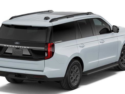 New 2026 Ford Expedition Active RWD image 29