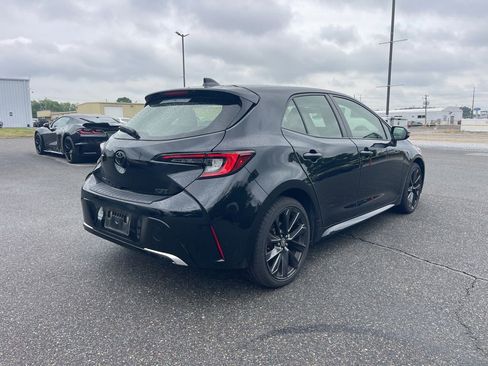 Used 2023 Toyota Corolla XSE FWD image 5