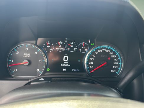 Used 2019 Chevrolet Tahoe Premier w/ Premier Plus Edition RWD image 15