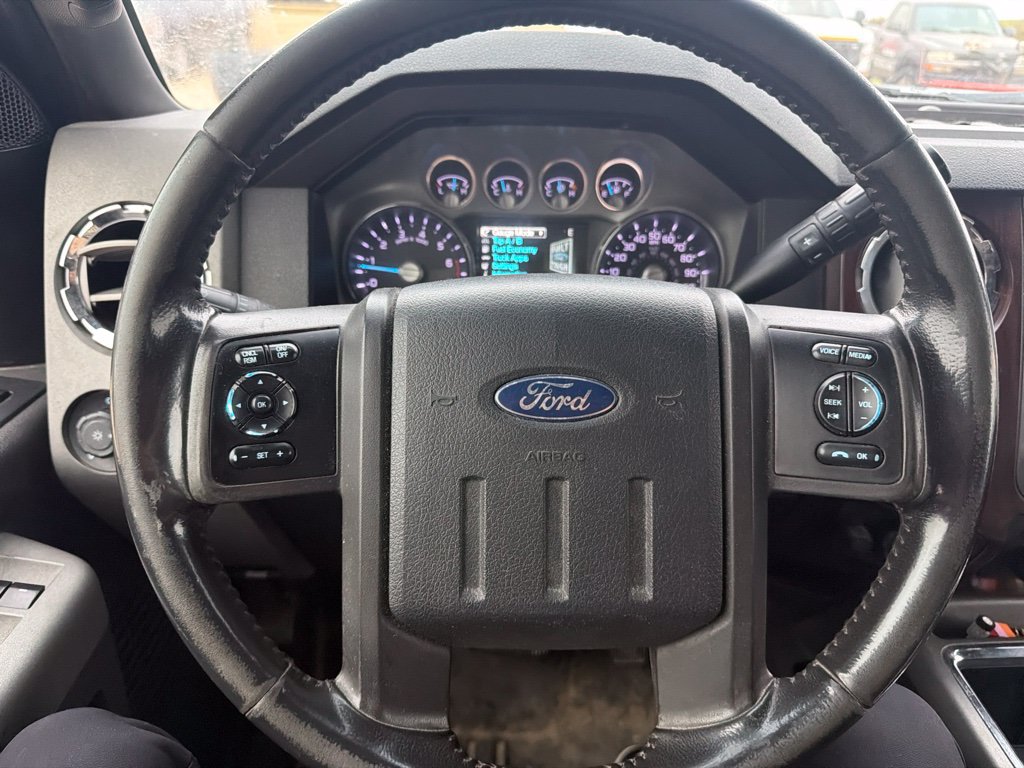 Used 2011 Ford F250 Lariat w/ Lariat Interior Pkg AWD/4WD image 13