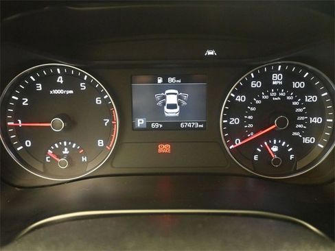 Used 2019 Kia Forte S image 36