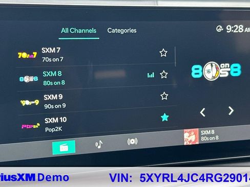 Used 2024 Kia Sorento S image 29