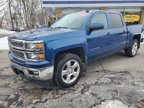 Used 2015 Chevrolet Silverado 1500 LT w/ LT Convenience Package image 2