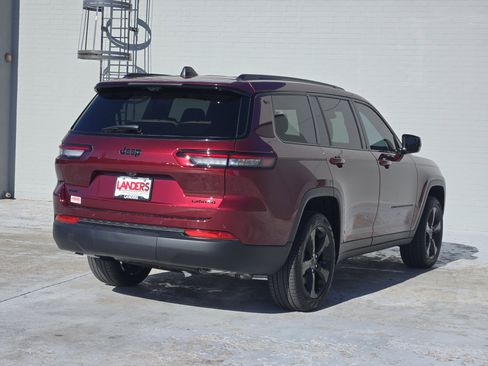 New 2025 Jeep Grand Cherokee L Limited w/ Luxury Tech Group II image 4