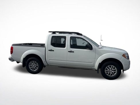 Used 2019 Nissan Frontier SV w/ Value Truck Package image 6