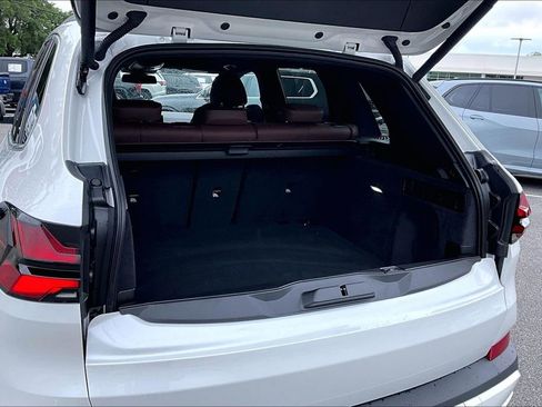 Used 2025 BMW X5 sDrive40i w/ Premium Package RWD image 36