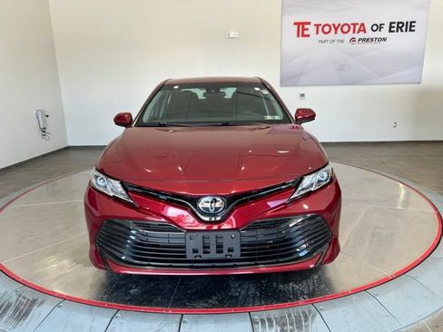 Certified 2020 Toyota Camry LE FWD image 2