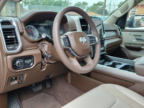 Used 2025 RAM 1500 Laramie w/ Bed Utility Group RWD image 8