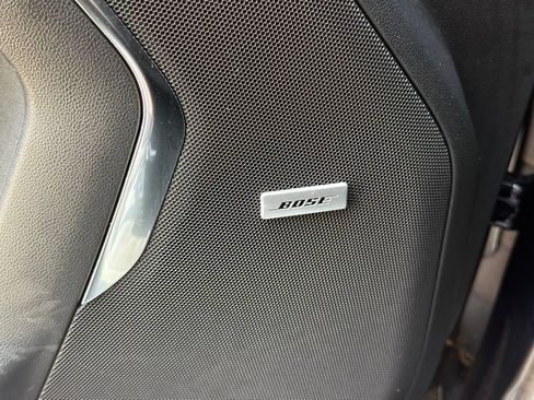 Used 2024 Chevrolet Tahoe High Country AWD/4WD image 6