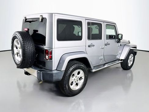 Used 2015 Jeep Wrangler Unlimited Sahara w/ Mopar Chrome Edition Group image 9