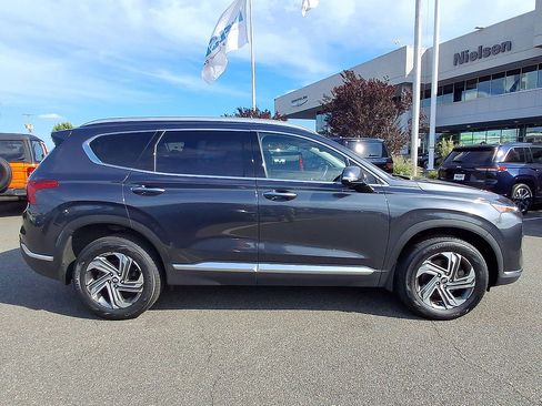 Used 2023 Hyundai Santa Fe SEL w/ Premium Package AWD/4WD image 9