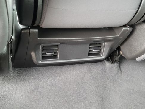 Used 2022 Chevrolet Silverado 1500 Custom image 16