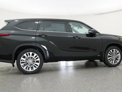 New 2026 Toyota Highlander Platinum AWD/4WD image 78