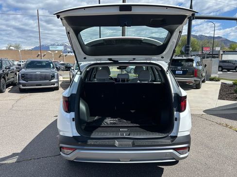 Used 2022 Hyundai Tucson Limited AWD/4WD image 29