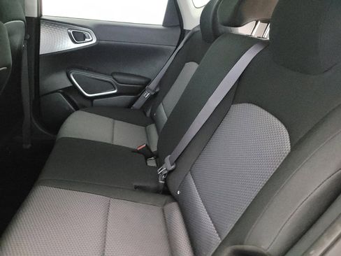 Used 2022 Kia Soul LX w/ Technology Package FWD image 18