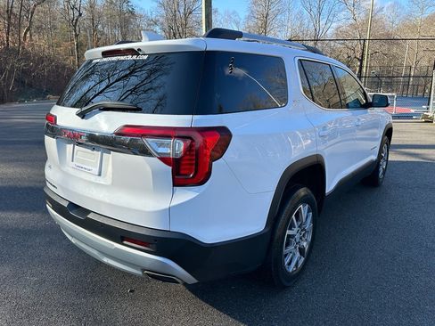 Used 2020 GMC Acadia SLT image 3
