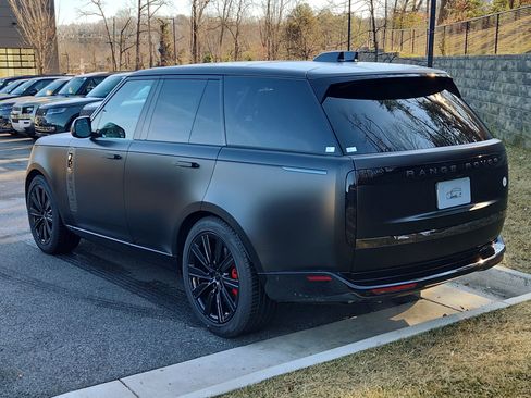 New 2026 Land Rover Range Rover SV image 12