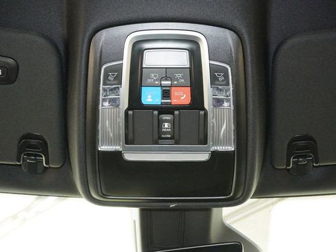 Used 2026 RAM 1500 Laramie w/ Night Edition AWD/4WD image 21